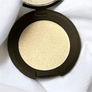 Mini Becca Highlighter